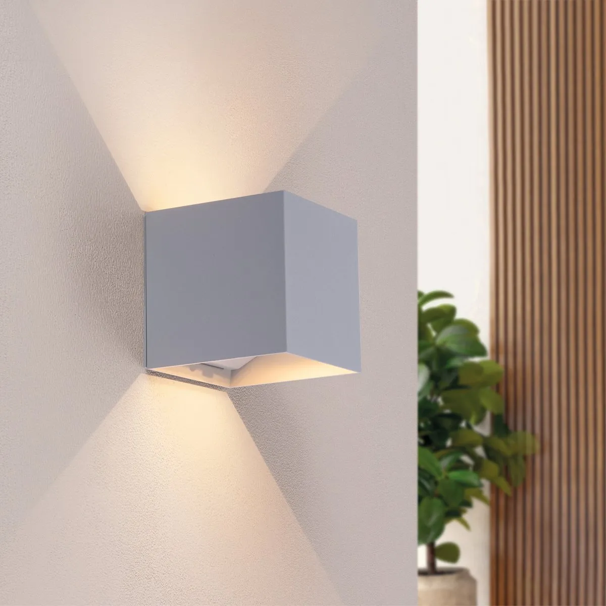 Ledvion USB Oplaadbare Wandlamp Sensor 4400mAh