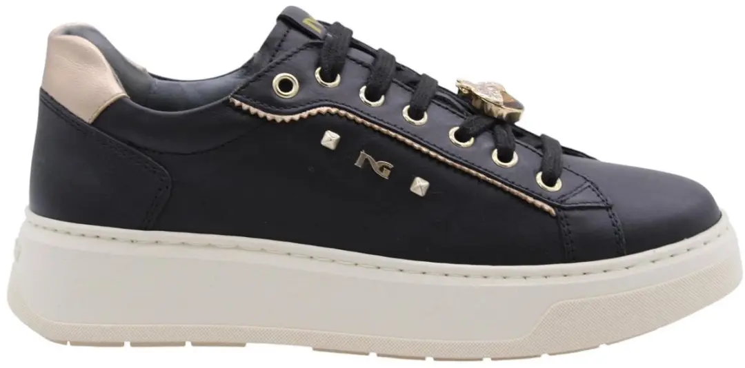 Nerogiardini Sneaker Zwarte Handschoen Nettuno Sandaal Tr Gonzaga 8004 Beige