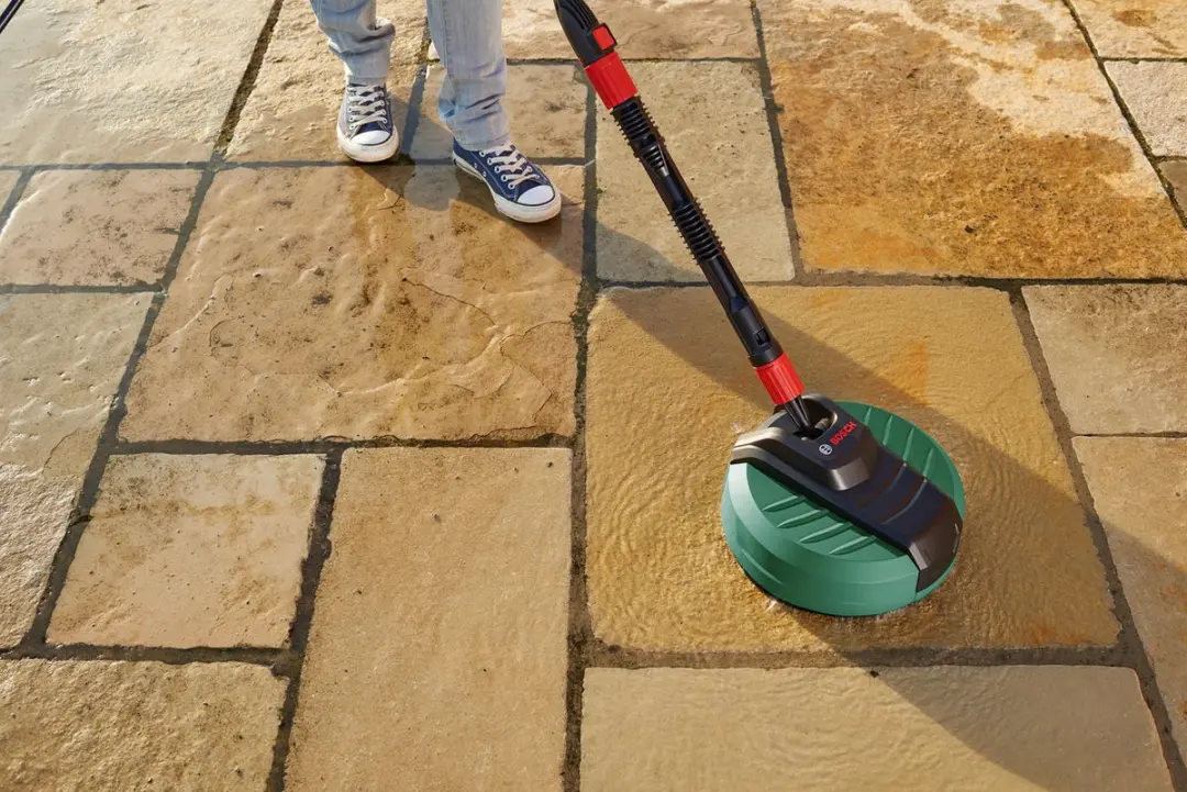 Bosch AQT Aquasurf 280 Terrasreiniger - afbeelding 2 van 6