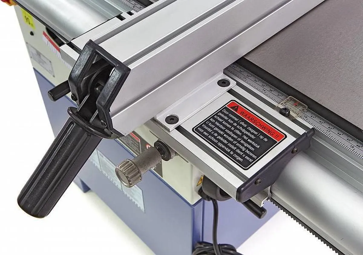HBM 230 Volt cirkelzaagtafel