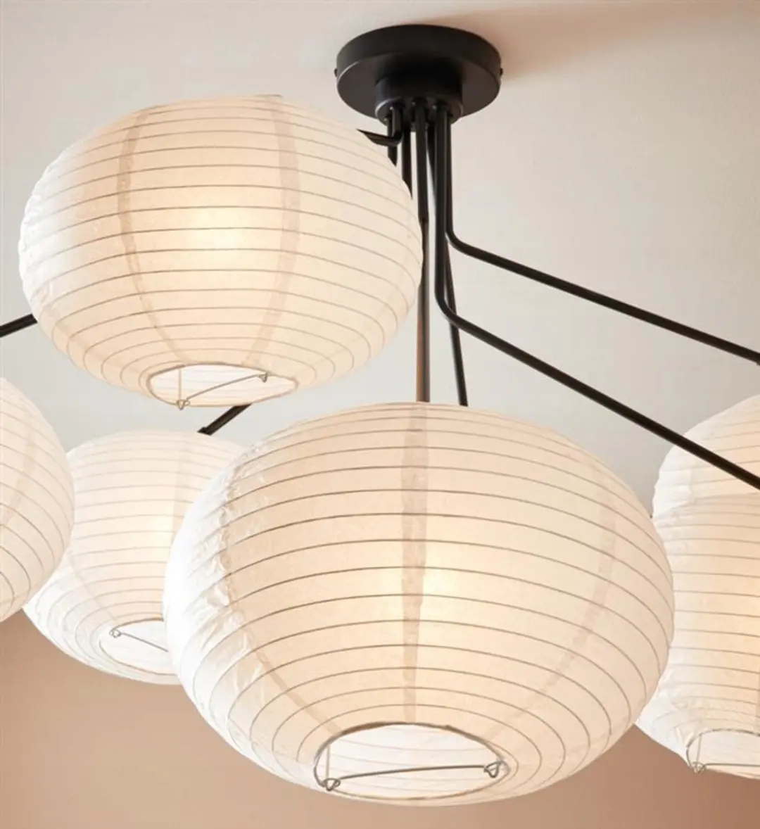 Markslöjd Galaxy Plafondlamp 7xE14 - Zwart/Wit - afbeelding 5 van 5