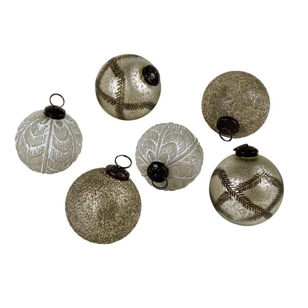 Loberon Hélisande Kerstbal Set 6 Stuks - 8cm Grijs/Goud - afbeelding 3 van 6