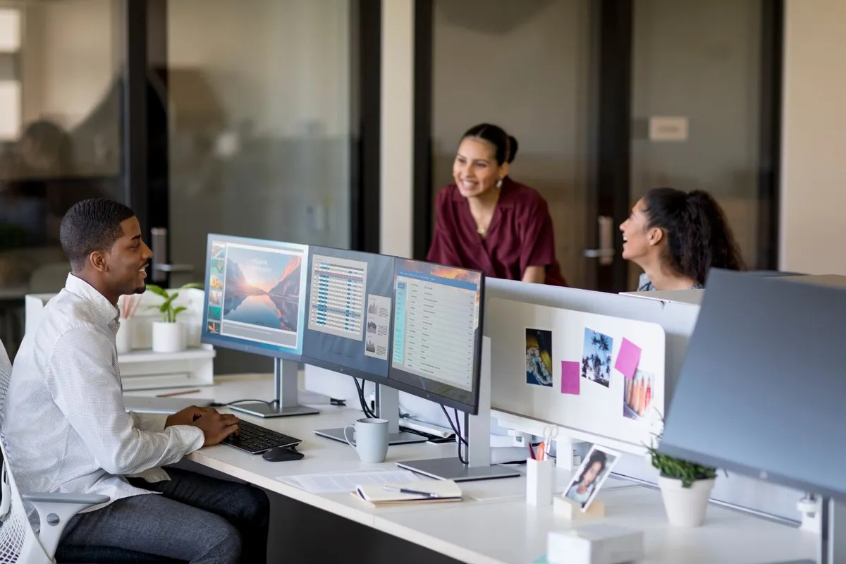 HP Elitedisplay E27Q G4 Monitor 27" QHD IPS