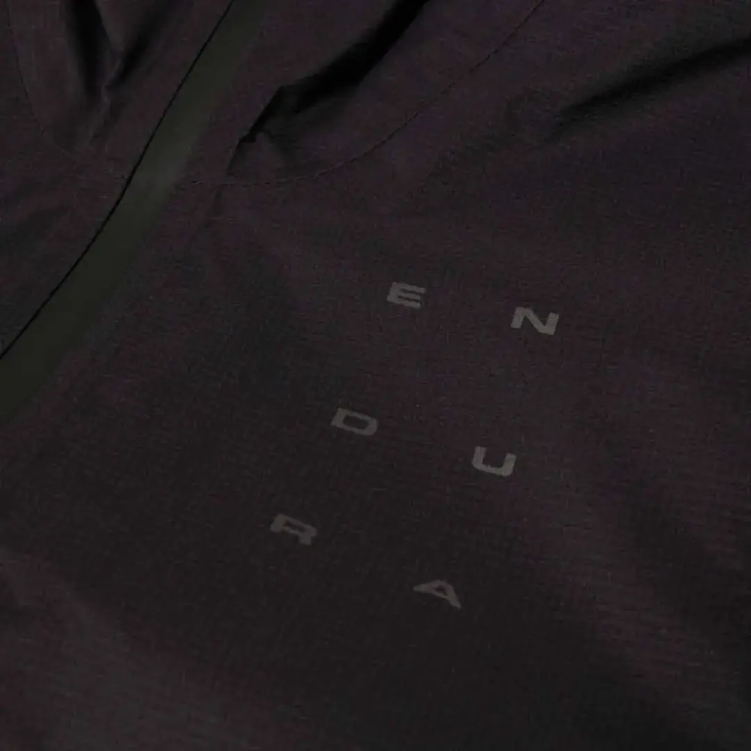 Endura Alltrack Race Cape Jas - Zwart 2XL - afbeelding 2 van 3