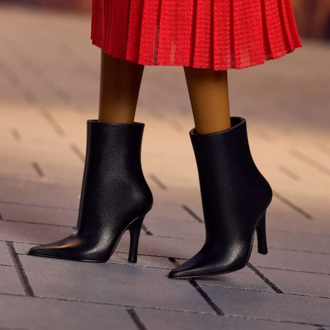 Barbie Bstyle Fashion Week Milan Pop - Rood - afbeelding 6 van 6
