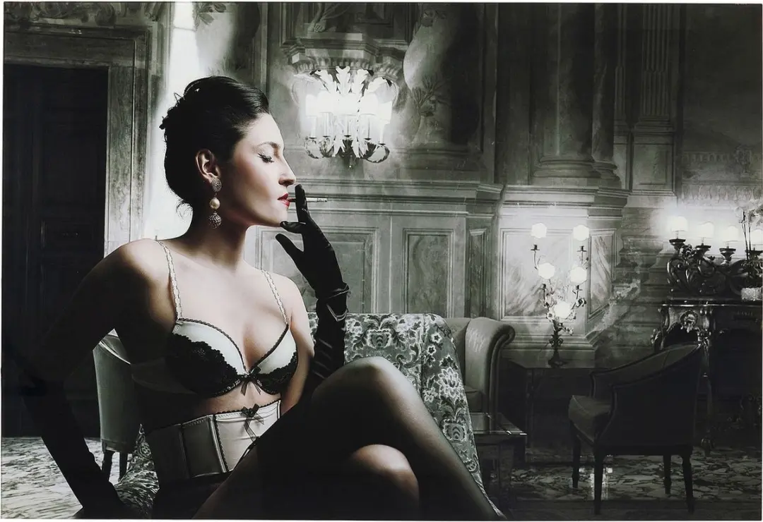 Kare Wandfoto Glass Dessous Lady 80x120 cm