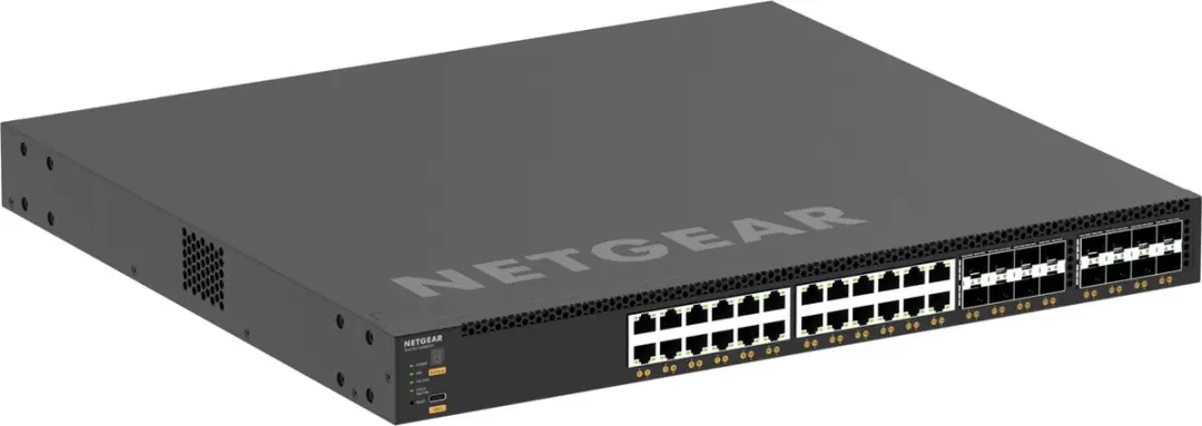 Netgear XSM4340V-100NES Managed Switch 10G PoE - 24x 10G SFP+ 8x 10G RJ45 - Zwart - afbeelding 5 van 6