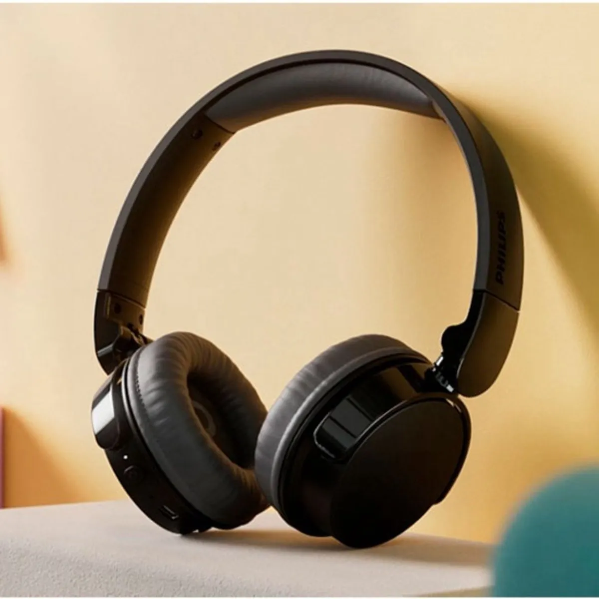 Philips TAH3209BK Bluetooth Koptelefoon - Volumebegrenzing - Zwart