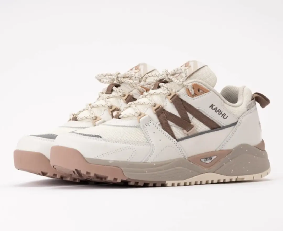 Karhu Fusion XC Lily White Unisex Sneakers Wit Maat 42
