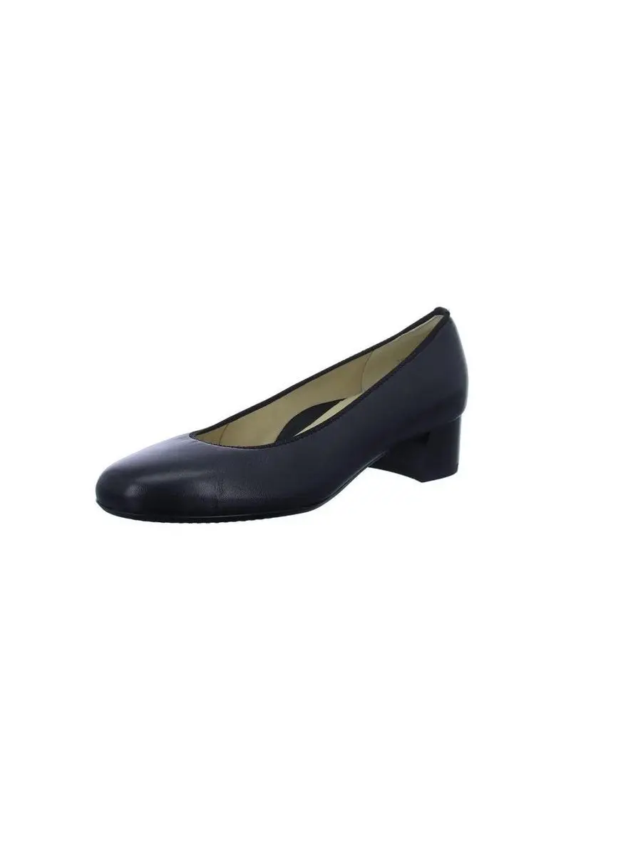 Ara Pumps
