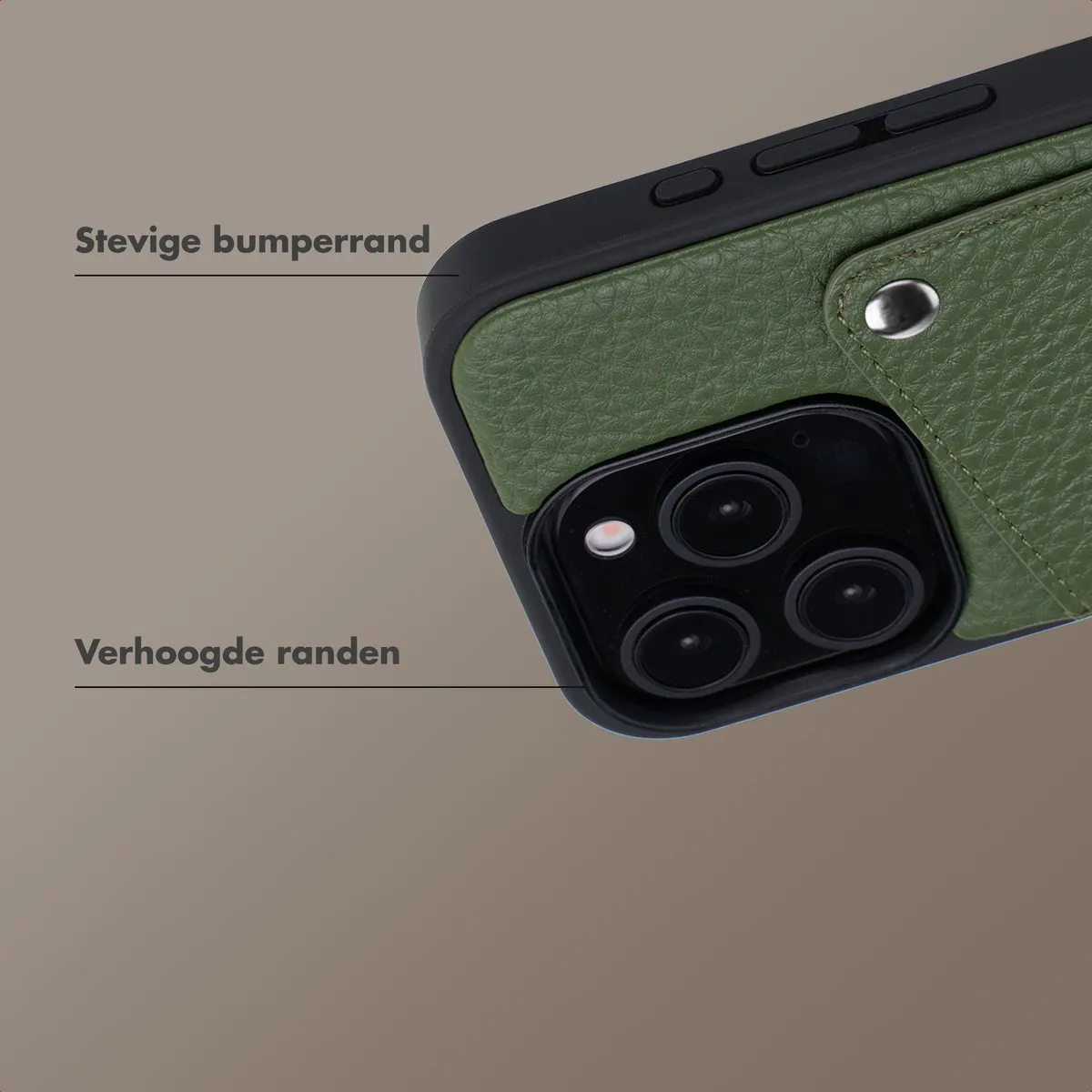 Selencia Hoesje iPhone 15 Pro Sage Green - 2 Pasjes