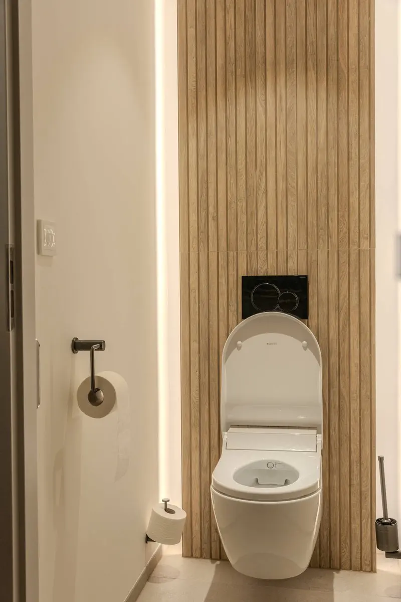 Geberit AquaClean Tuma Comfort Douche-WC Wit - afbeelding 4 van 6