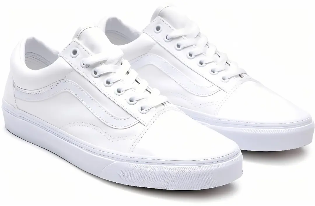 Vans Unisex Lifestyle Classic FTW Sneaker Ua Old Skool True White