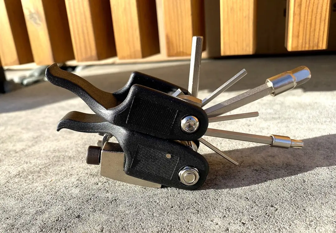 XLC TO-M05 Multitool 19-delig - afbeelding 4 van 6