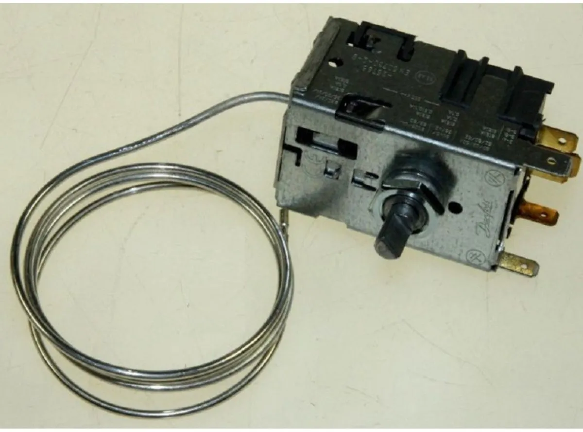 Electrolux Thermostaat Koelkast Danfoss 077B3505 - Zilver/Zwart