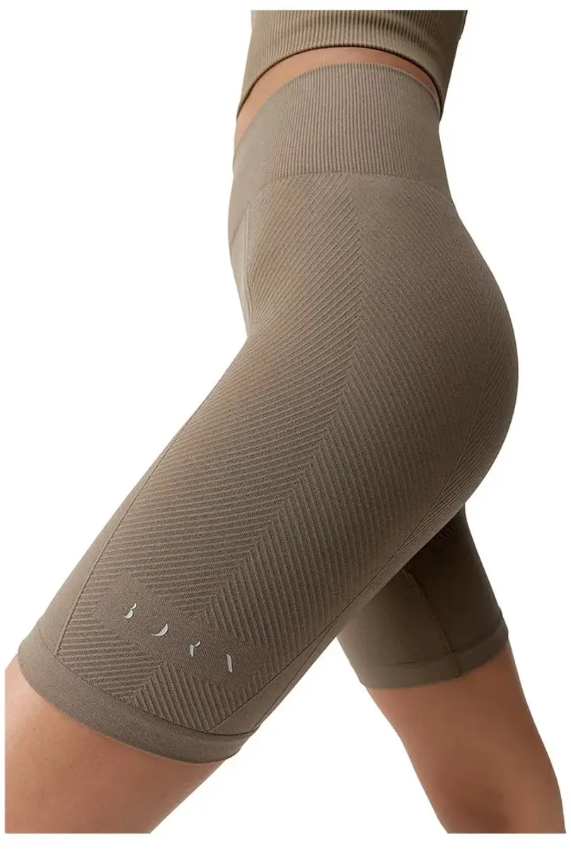 Born Living Yoga India Korte Broek - L - Bruin - afbeelding 3 van 4