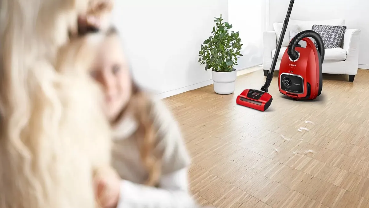 Bosch BGL6TPET Stofzuiger met zak - 700W - 4L - Rood