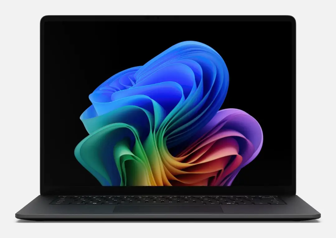 Microsoft Surface Laptop 8 Copilot+ PC Snapdragon 38,1 cm (15) Touchscreen 64 GB