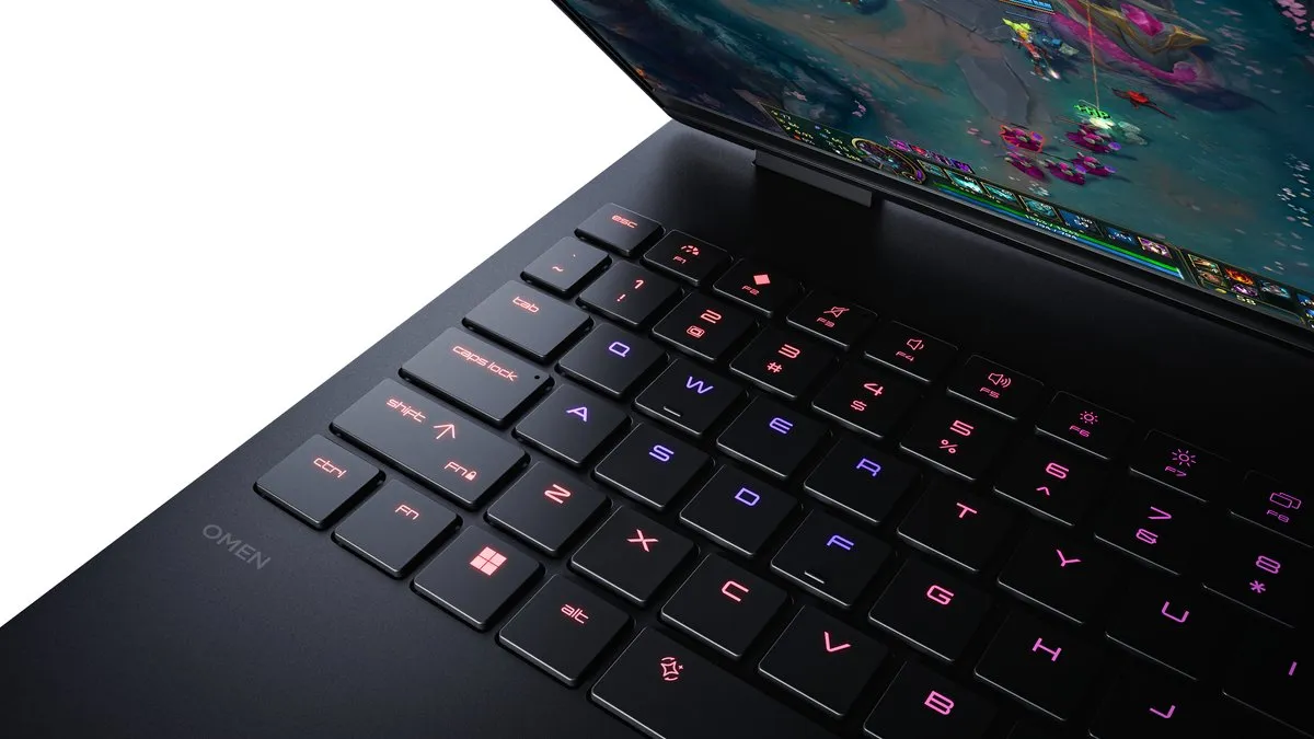 HP HyperX OMEN 15-ga0070nd Gaming Laptop - i7-14650HX RTX 5060 24GB 1TB - Zwart