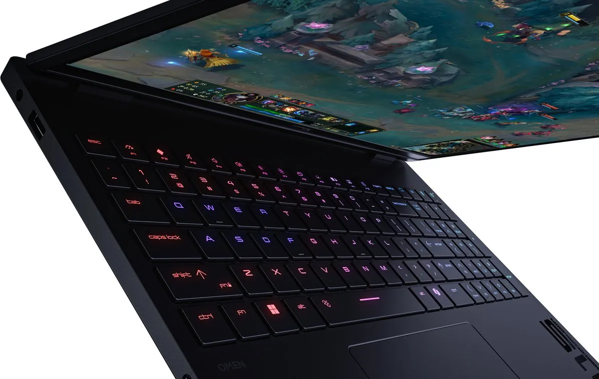 HP HyperX OMEN 15-ga0070nd Gaming Laptop - i7-14650HX RTX 5060 24GB 1TB - Zwart