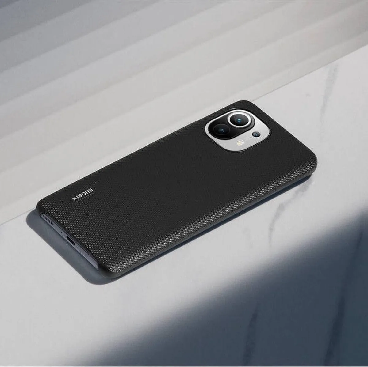 Xiaomi Mi 11 Rugged Vegan Leather Hoesje - Zwart