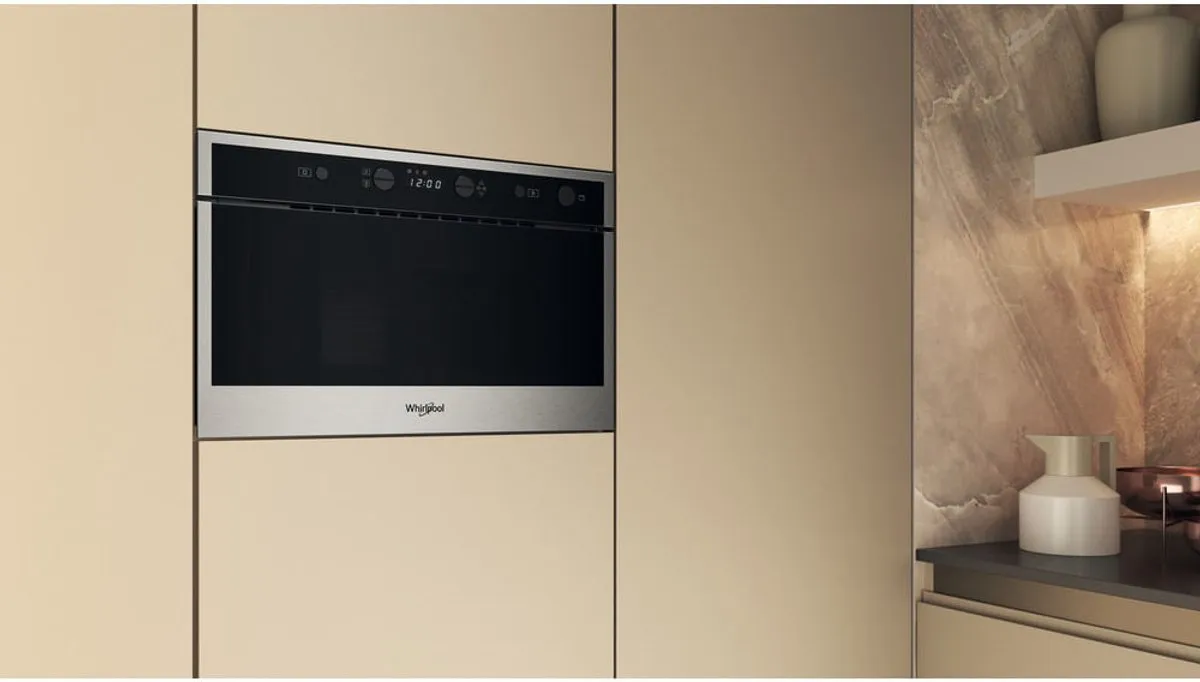 Whirlpool WMN461BX Solo-magnetron 22L 750W - Zwart/Roestvrijstaal