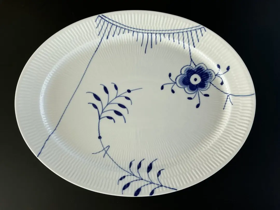 Royal Copenhagen Blue Fluted Mega Oval Dish 34cm
