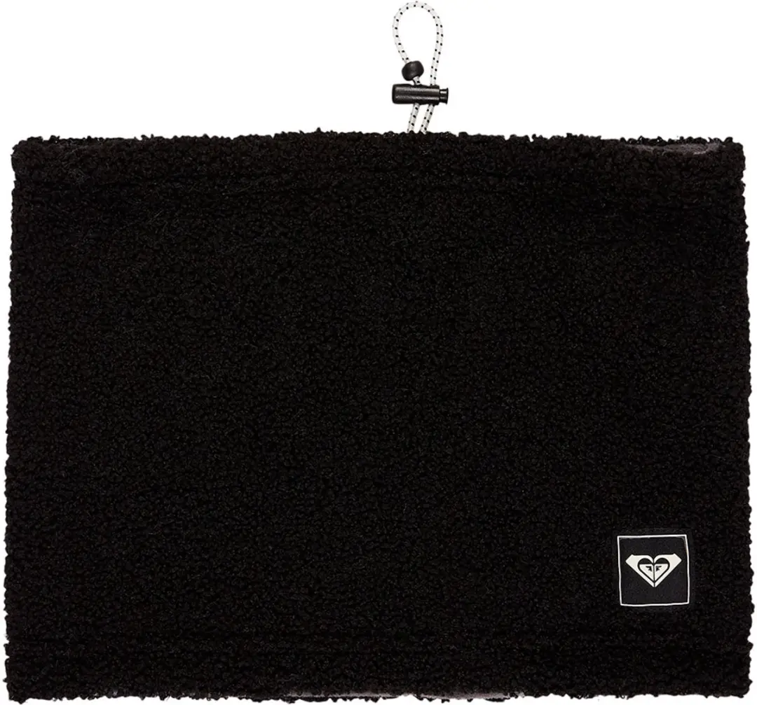 Roxy Valwood Nekwarmer