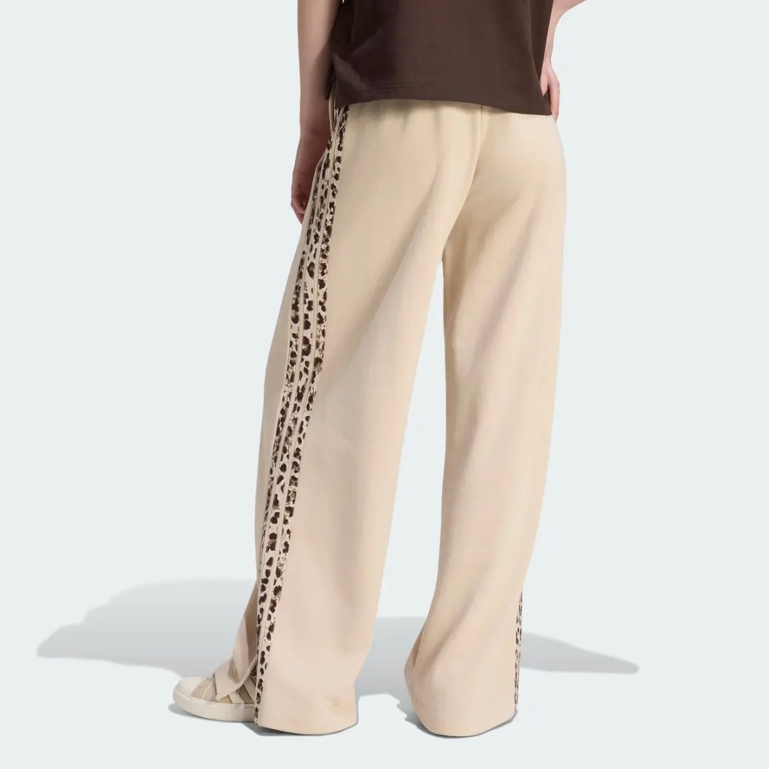 Adidas Seasonal Essentials Animal Print 3-Stripes Trainingsbroek M - Beige - afbeelding 4 van 6