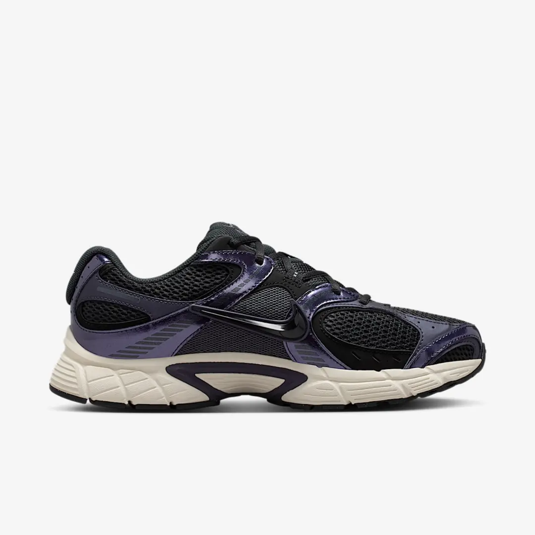 Nike V5 RNR Sneakers 45 - Zwart Grijs - afbeelding 2 van 6