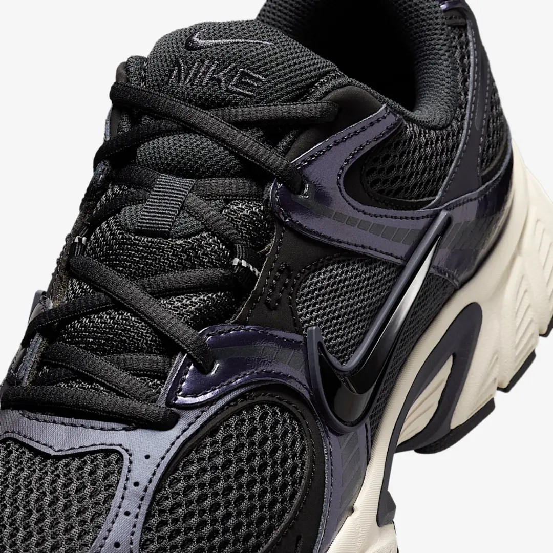 Nike V5 RNR Sneakers - Maat 44.5 - Zwart/Grijs - afbeelding 3 van 6