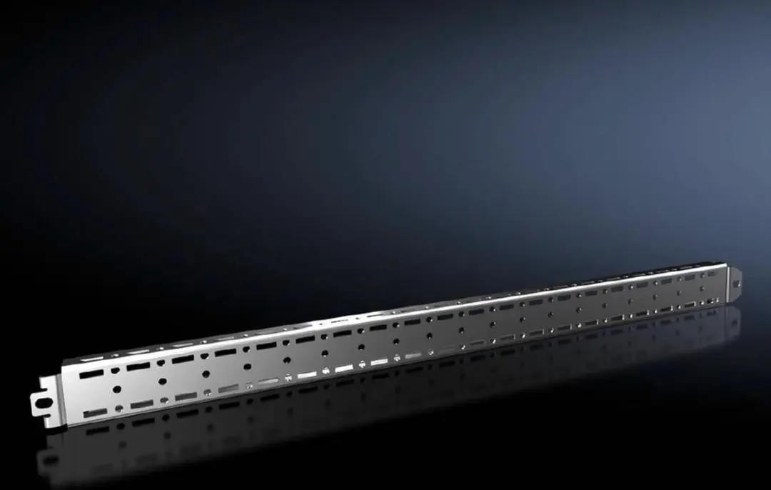 Rittal VX 8617.720 Montagerail Geperforeerd 18x39mm