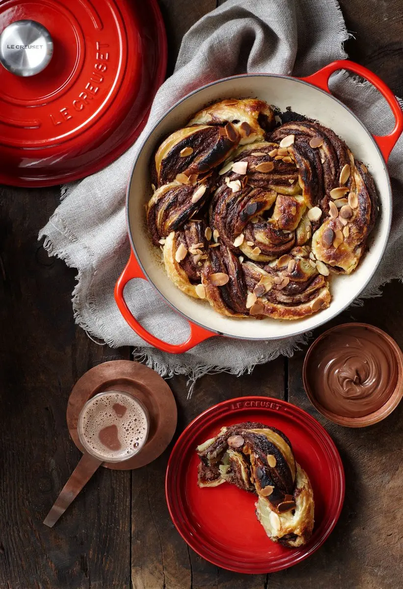 Le Creuset vijzel met stamper Kersenrood 12 cm - afbeelding 2 van 2