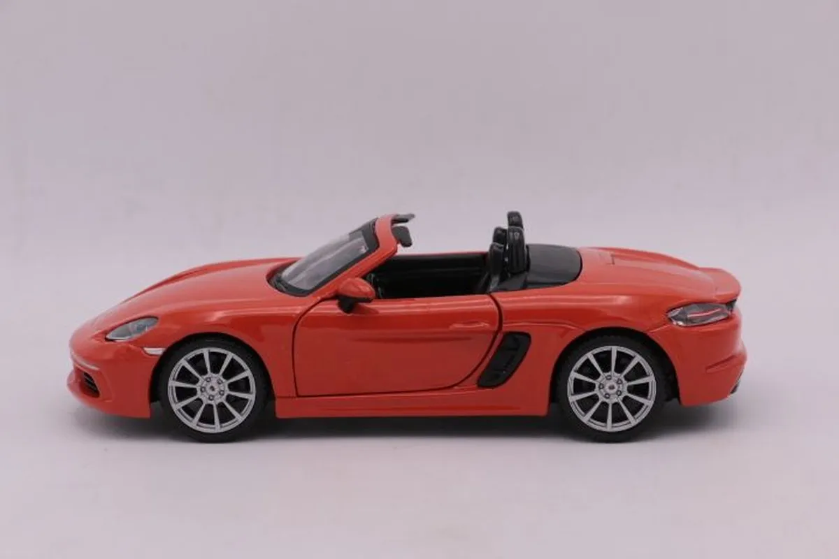 Porsche 718 Boxster Cabriolet 1:24 - Multicolor