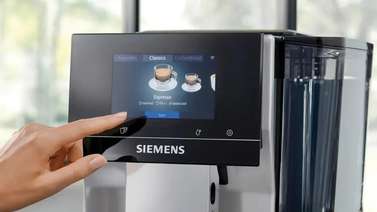 Siemens EQ.700 TP715R07 Volledig Automatische Espressomachine - 2 Kopjes - 2,4L - Zwart/Zilver