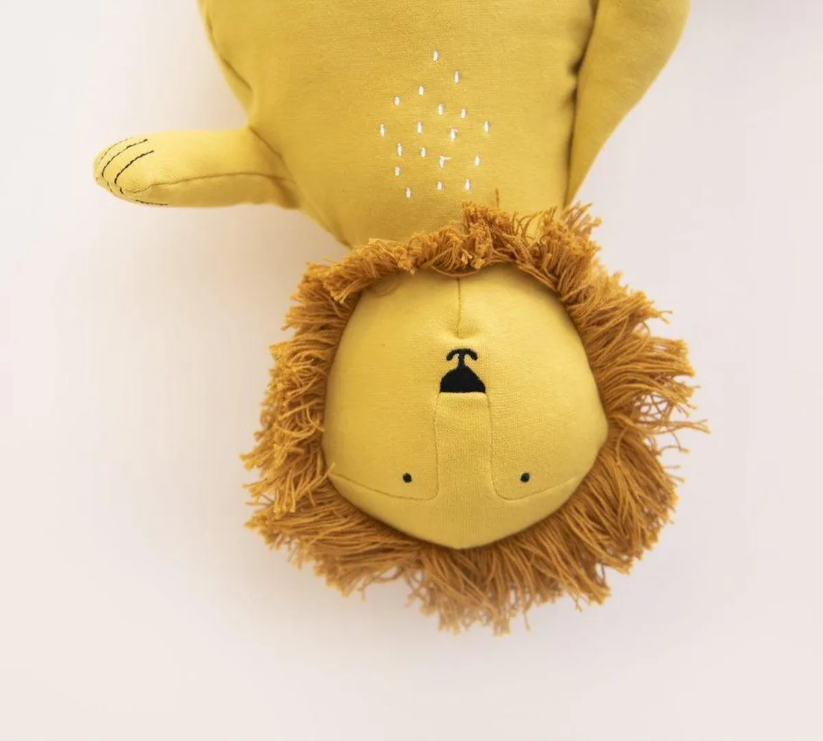 Trixie Mr. Lion Knuffel - Biologisch katoen - Klein - Geel