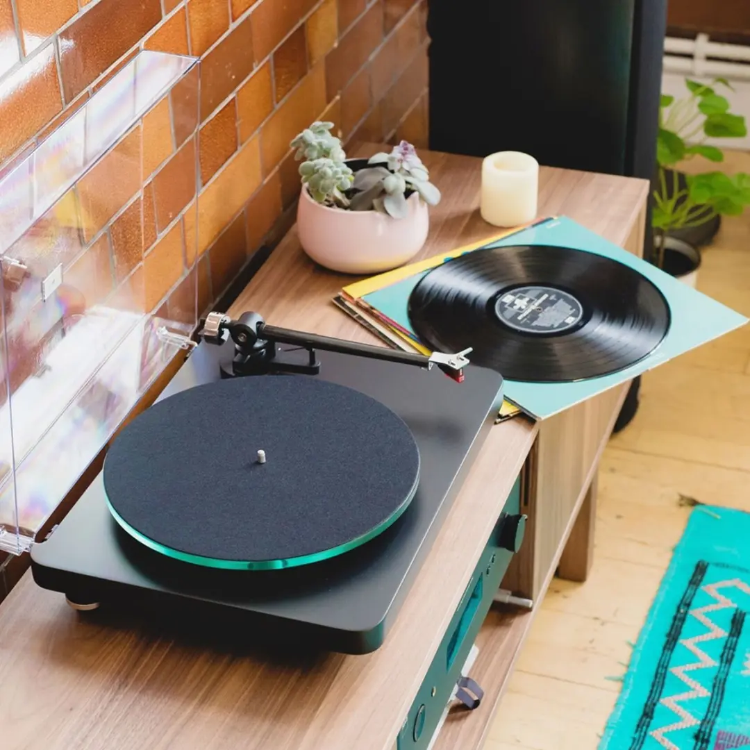 NAD C588 Platenspeler - Zwart - afbeelding 6 van 6
