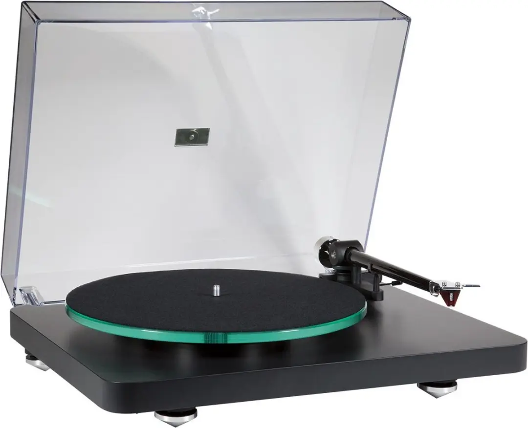NAD C588 Platenspeler