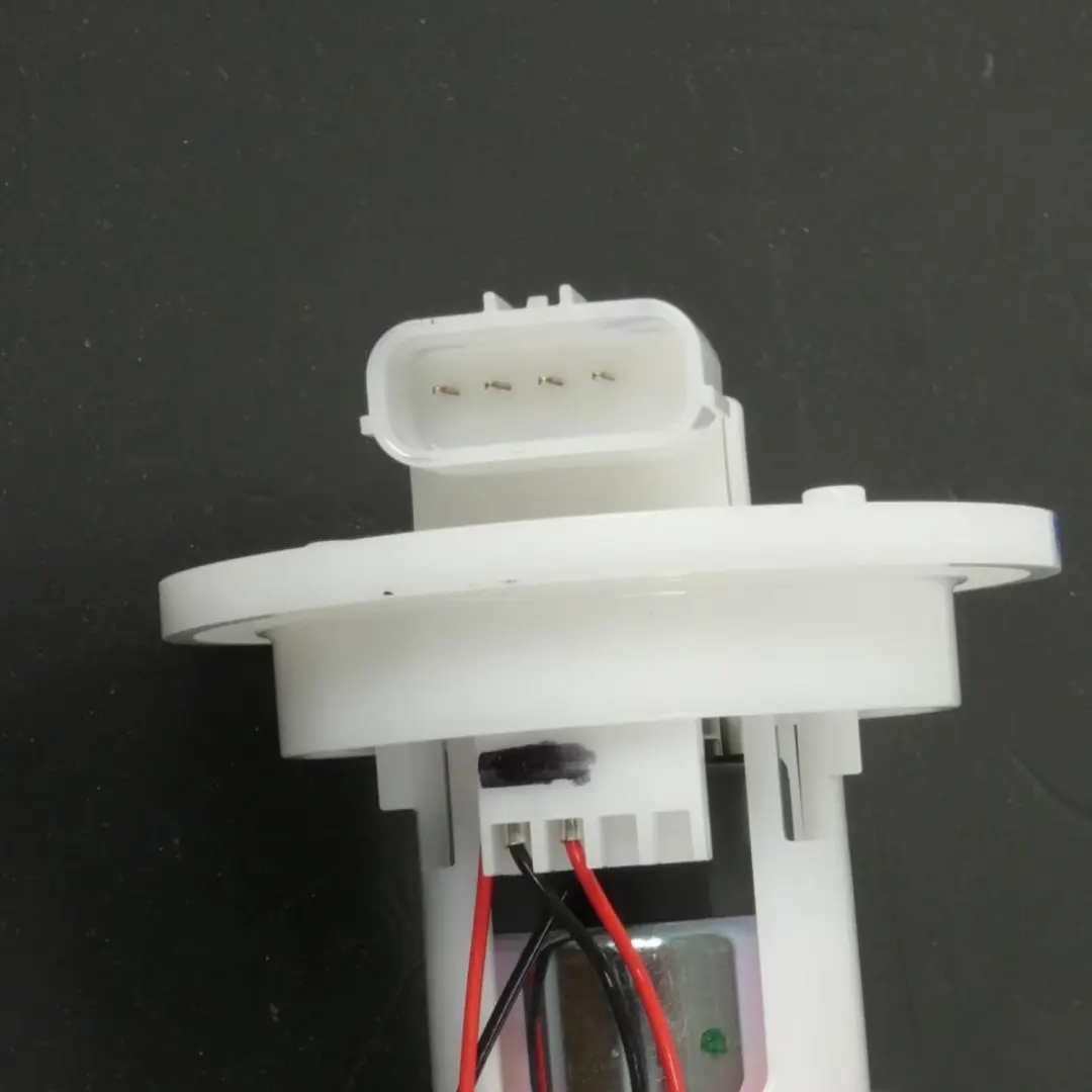 Pompe à essence origine pour scooter Aprilia 50 SXR Après 2021 1D002701 Neuf