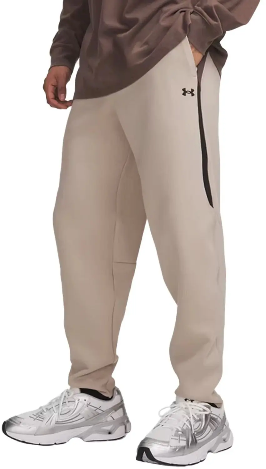 Under armour unstoppable fleece joggingbroek in de kleur bruin.