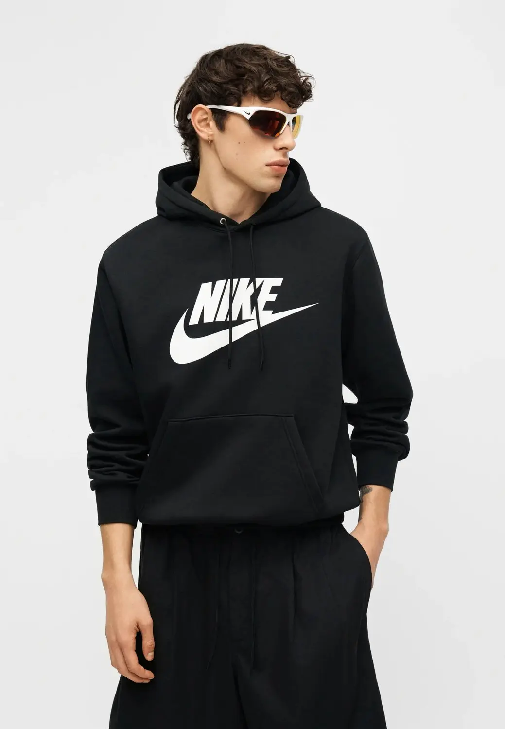 Nike Club BB Hoodie - Zwart - afbeelding 3 van 6
