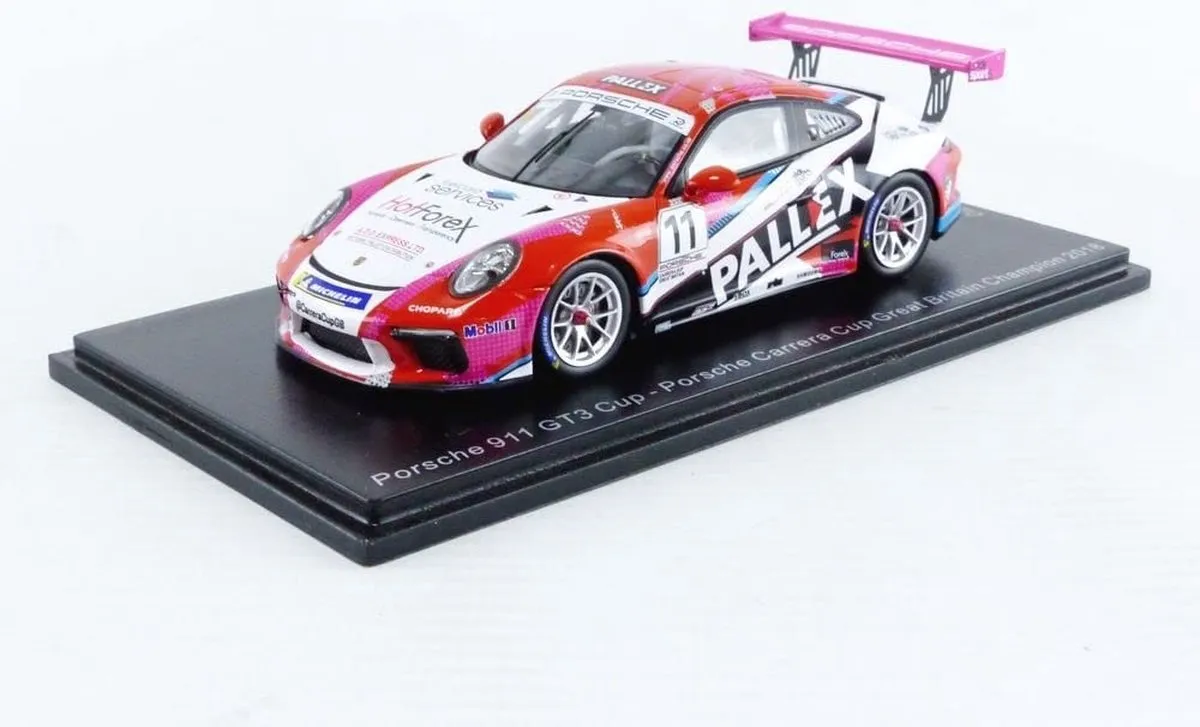 Porsche 911 GT3 Cup #11 Carrera Cup GB Champion 2018 - 1:43 Spark