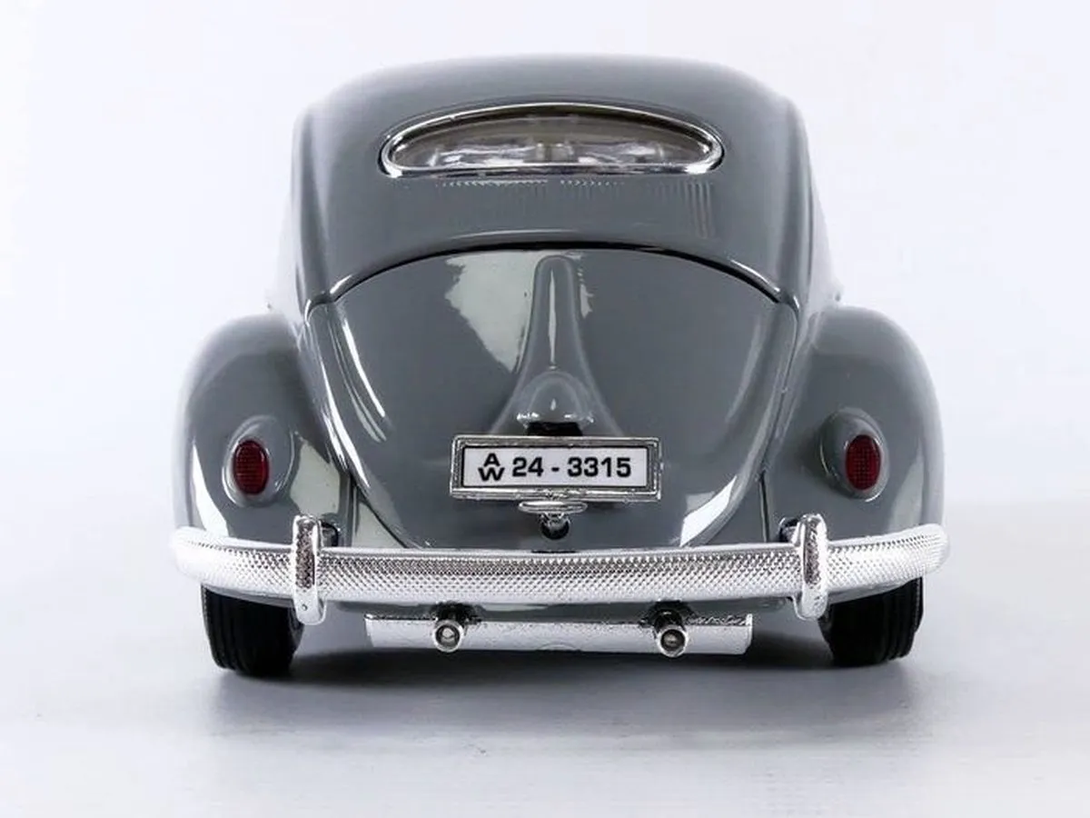 Volkswagen Käfer-Beetle 1955 Bburago 1:18 - Zilver