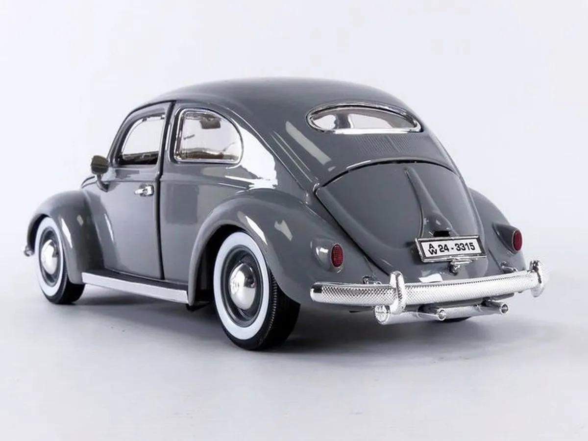 Volkswagen Käfer-Beetle 1955 Bburago 1:18 - Zilver