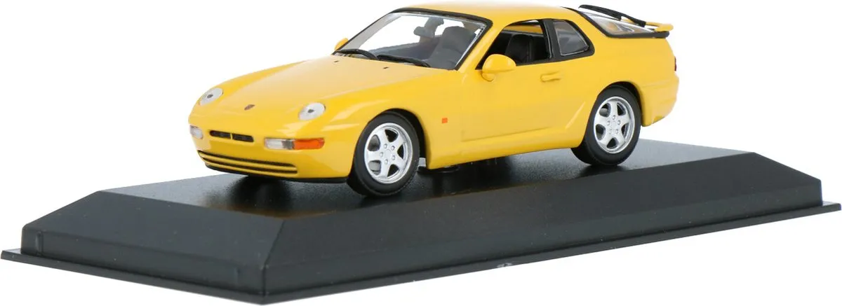 Porsche 968 CS Maxichamps 1:43 Schaalmodel