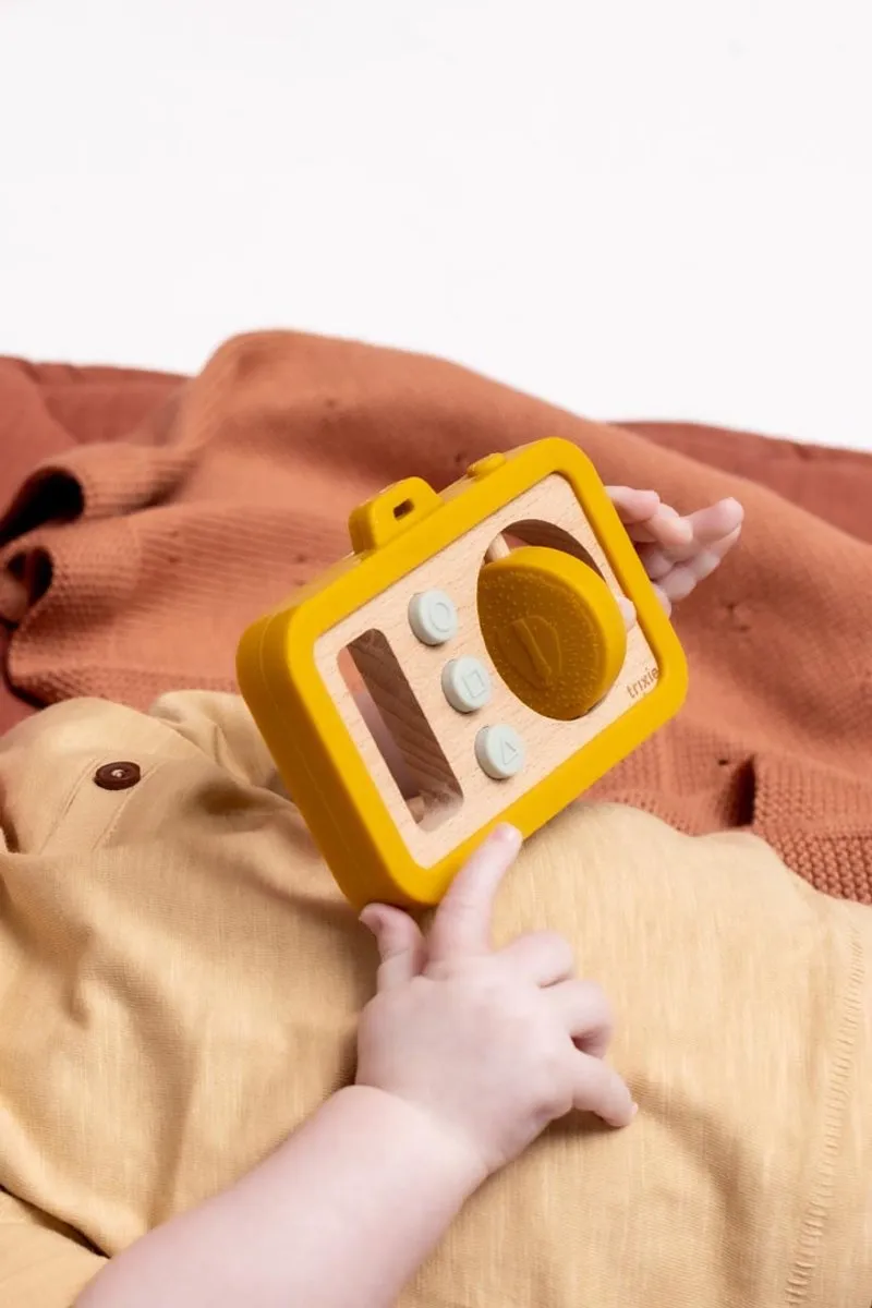 Trixie Baby Camera Mr. Lion - Hout & Silicone - Geel