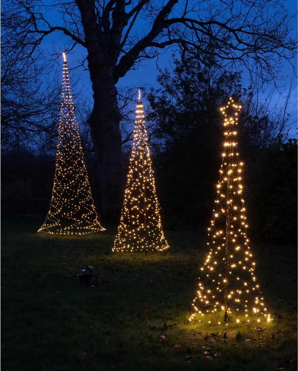 Anna's Collection Kerstboom met Ster Vlaggenmast 200cm - 236 LED - afbeelding 3 van 6