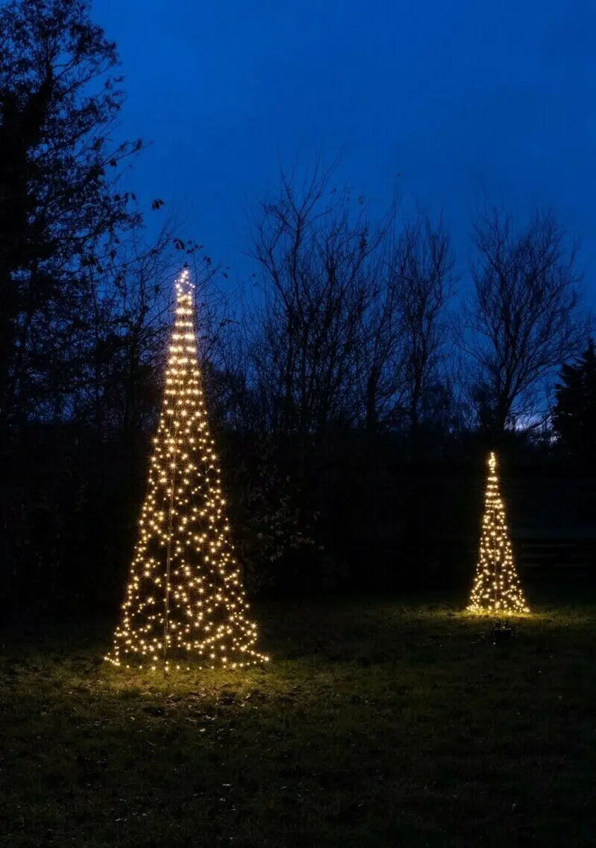 Anna's Collection Kerstboom met Ster Vlaggenmast 200cm - 236 LED - afbeelding 6 van 6
