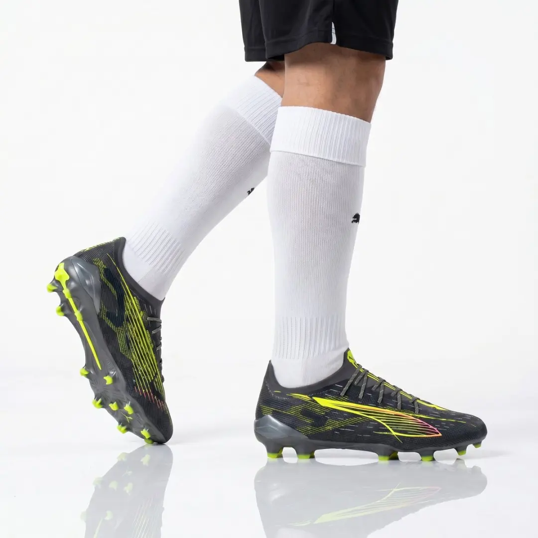 Puma Ultra 5 Ultimate FG Heren Voetbalschoenen - Zwart - Maat 43 - afbeelding 3 van 6