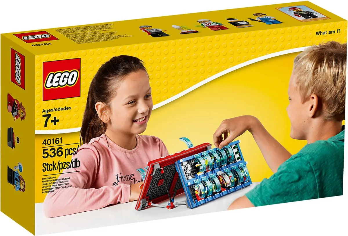 LEGO Minifigures What Am I? 40161